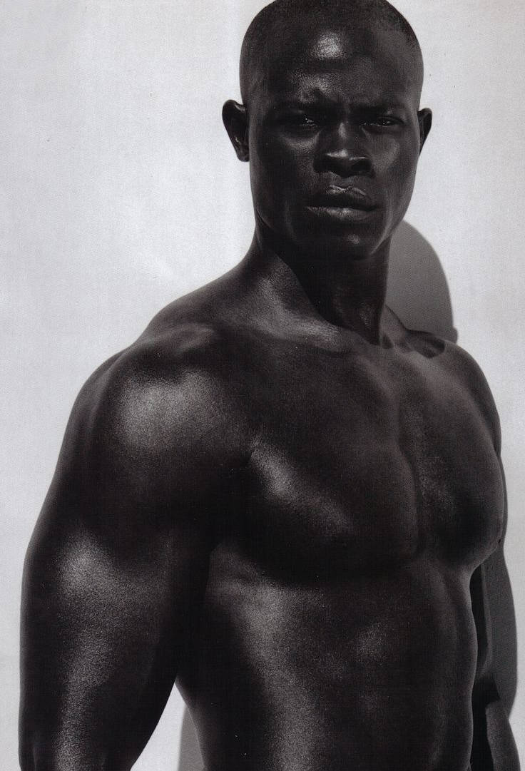 Midshot Djimon Hounsou