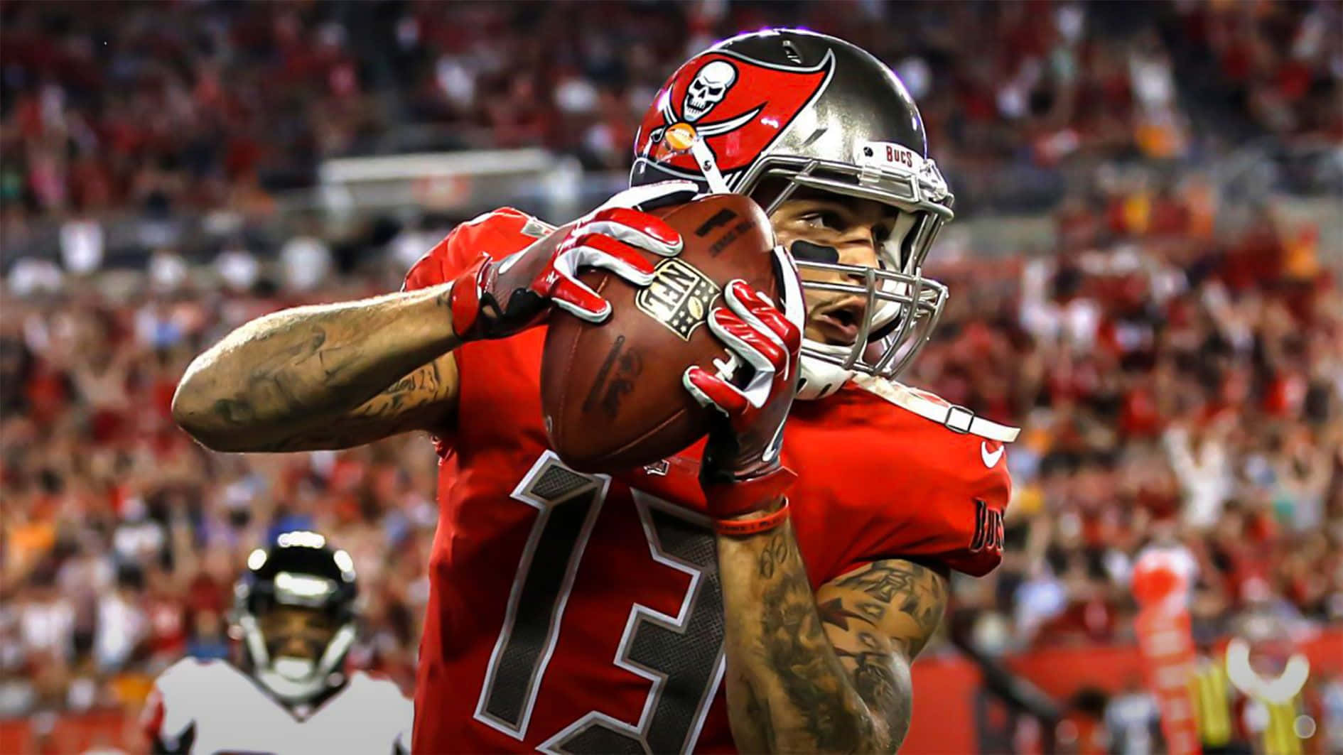 Mike Evans Football Game Background