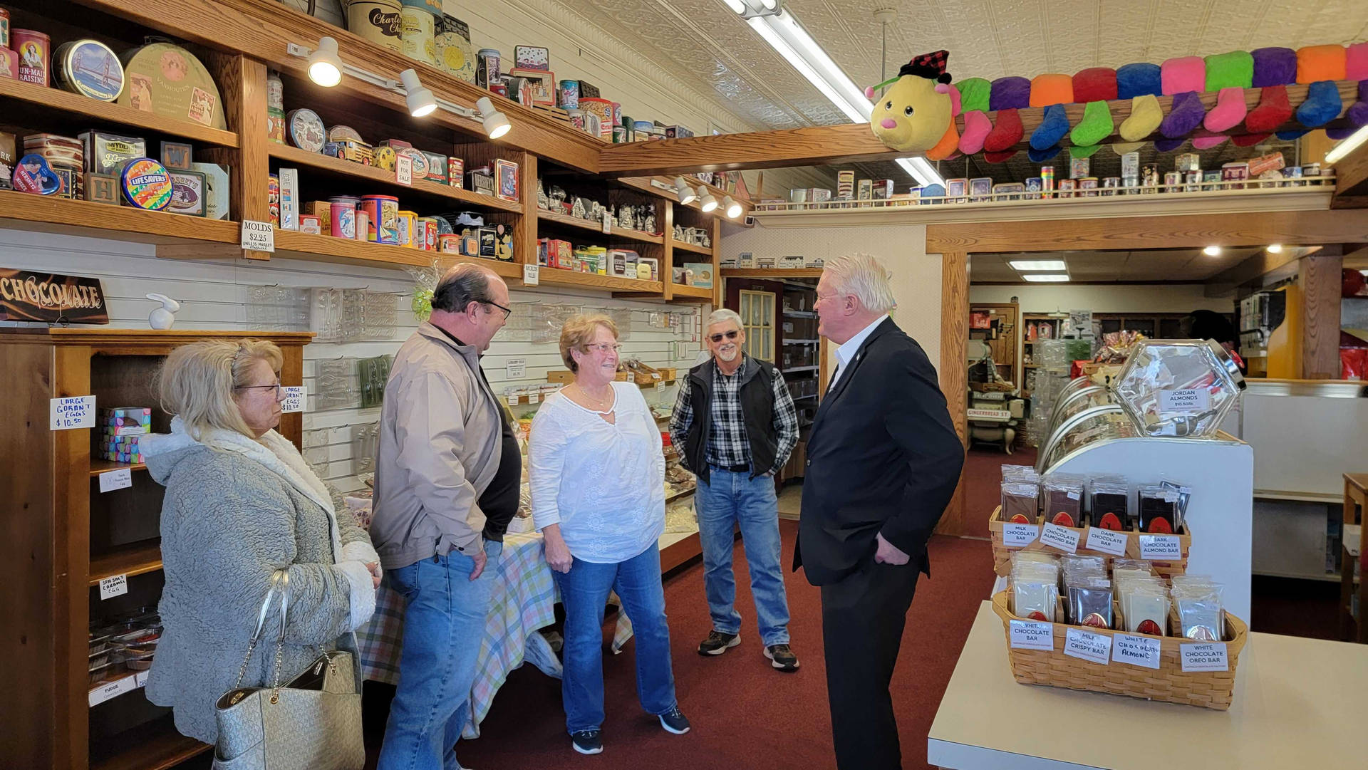 Mike Gibbons At Hartville Chocolate Factory Background