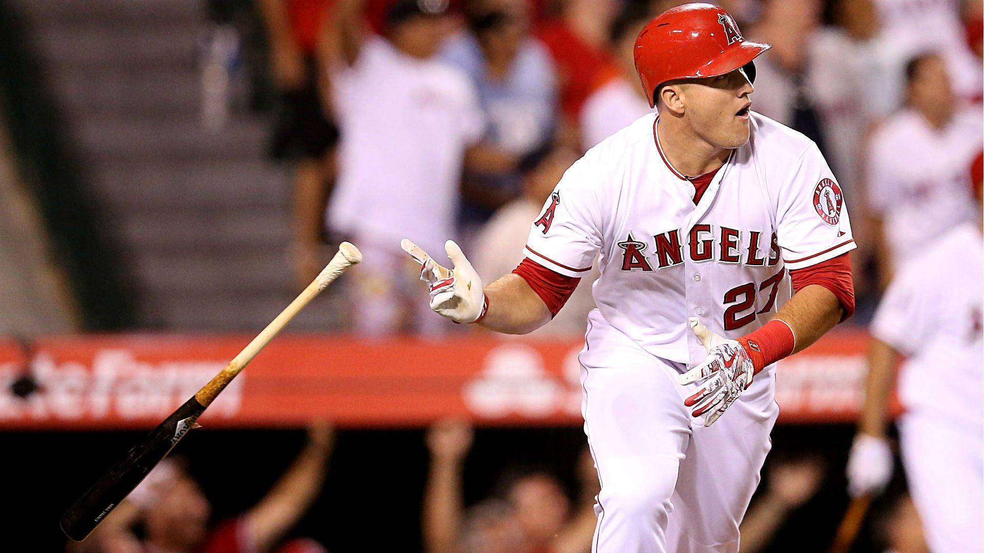 Mike Trout Losing The Bat Background