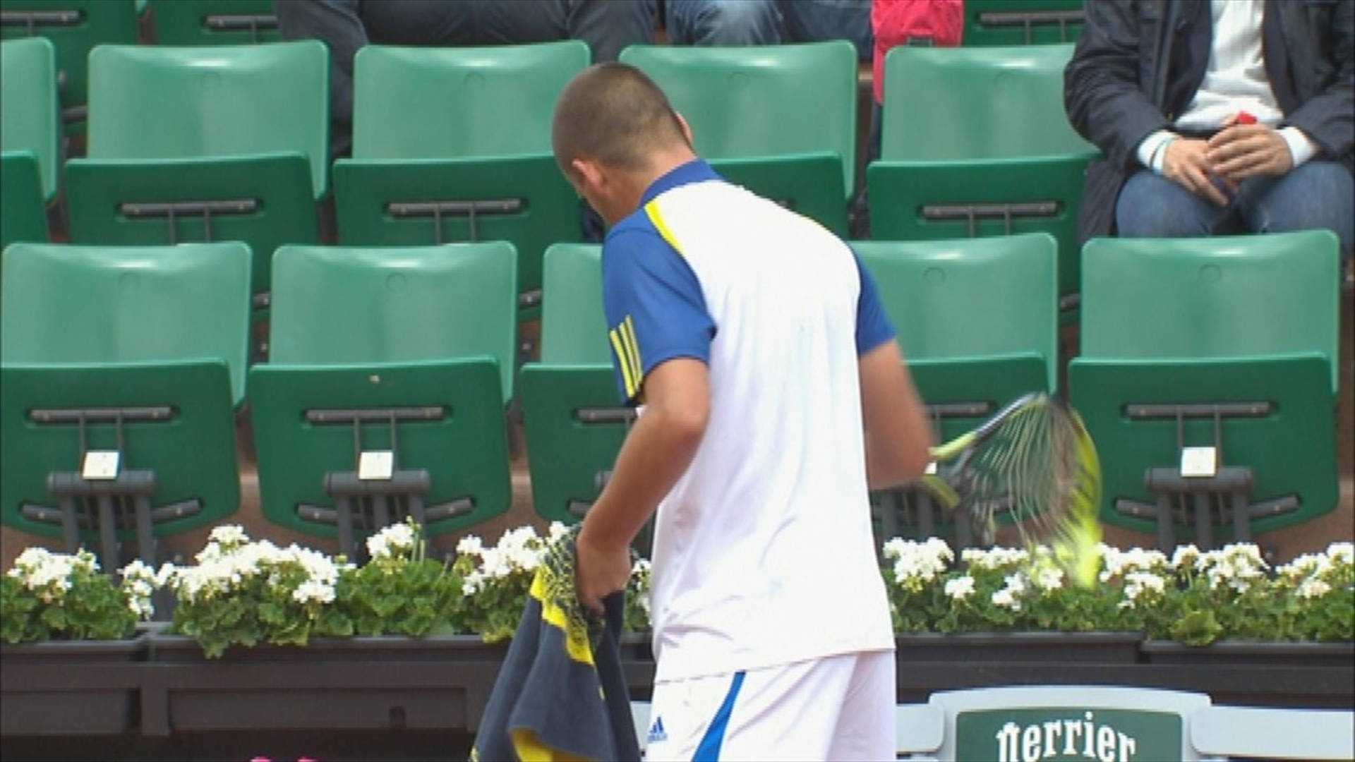 Mikhail Youzhny Appreciating Nature Background