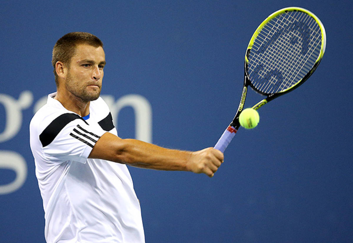 Mikhail Youzhny Backhand Grip Background