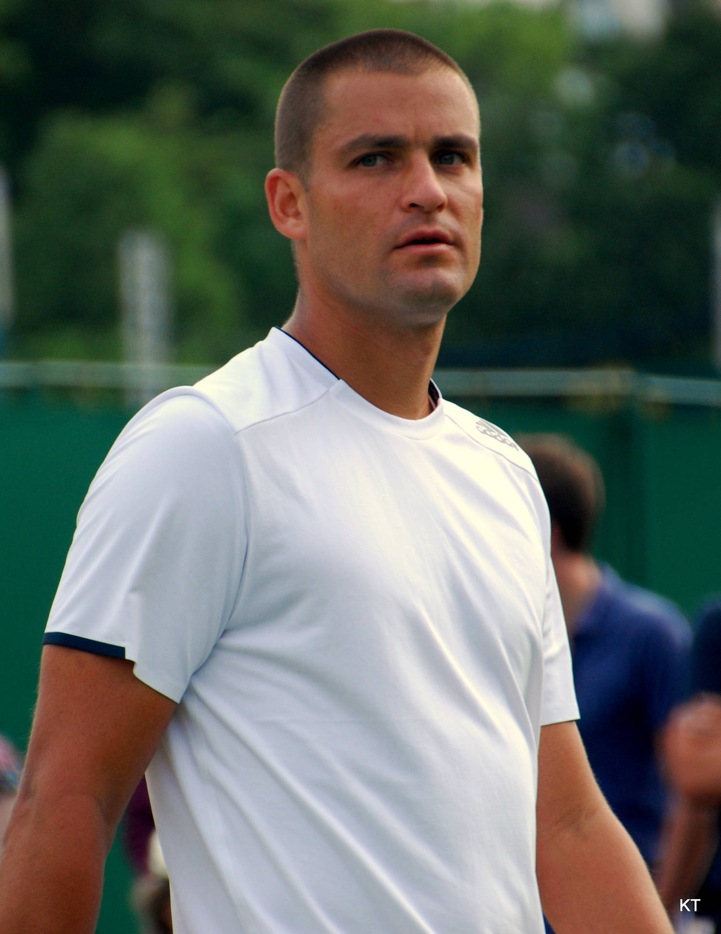 Mikhail Youzhny In Action Background