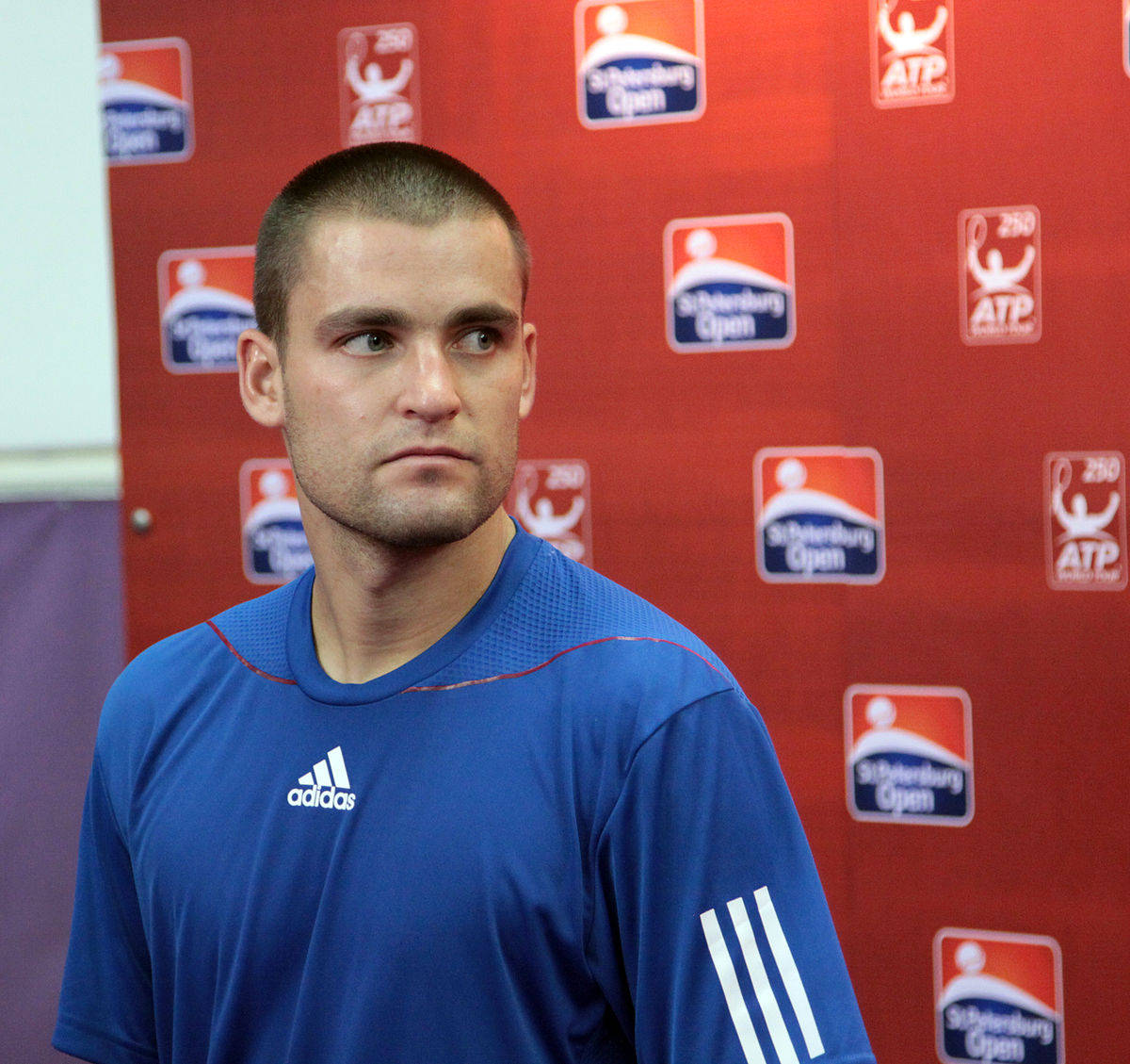 Mikhail Youzhny Looking Sideways Background