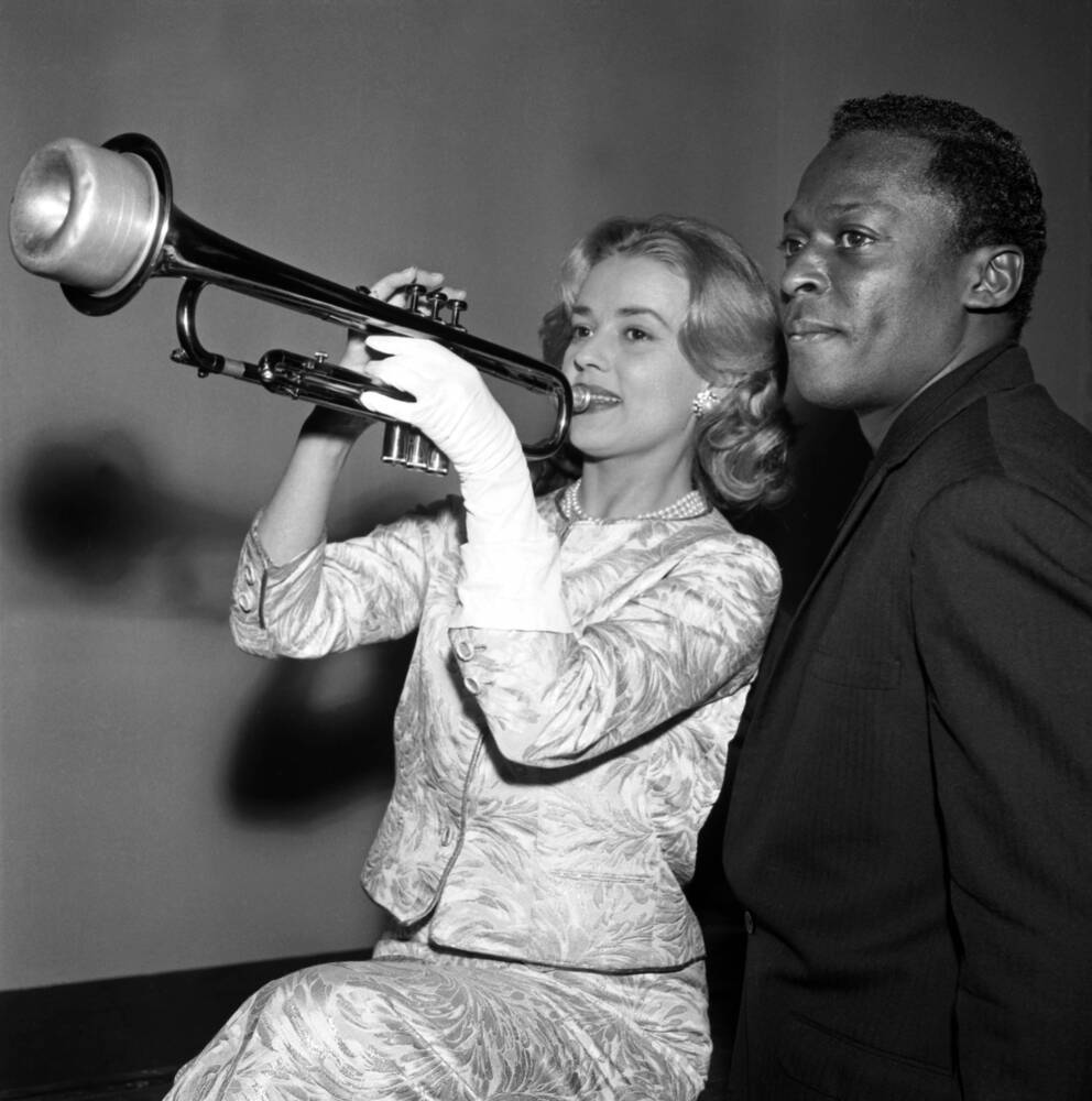 Miles Davis And Jeanne Moreau Background