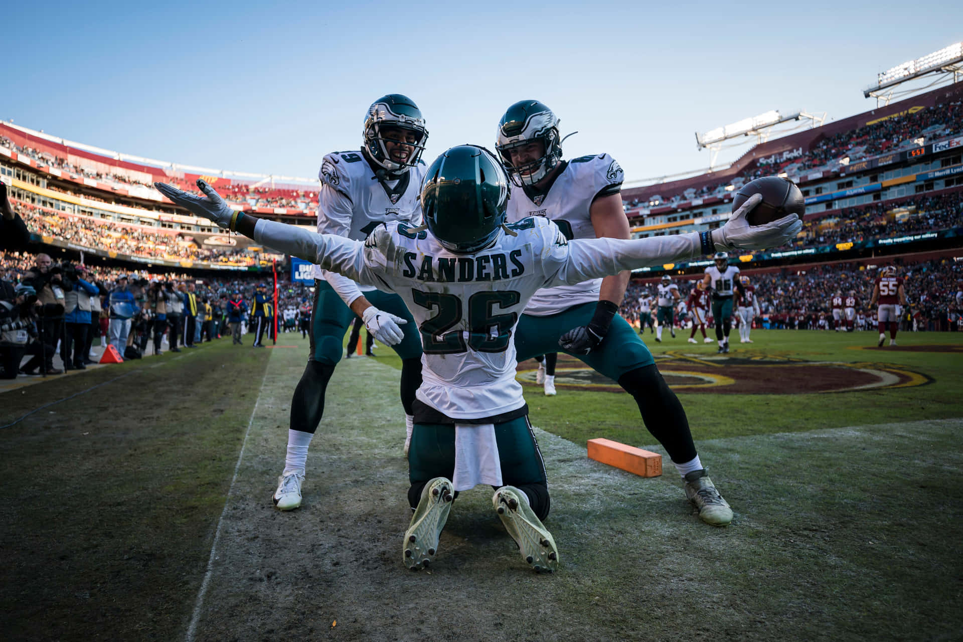 Miles Sanders Kneeling Background