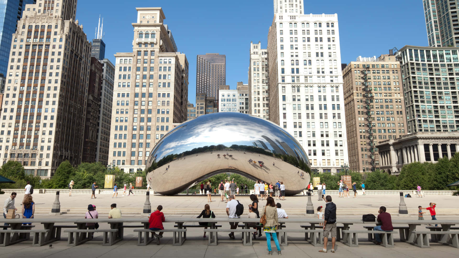 Millennium Park With The Cloud Gate Background