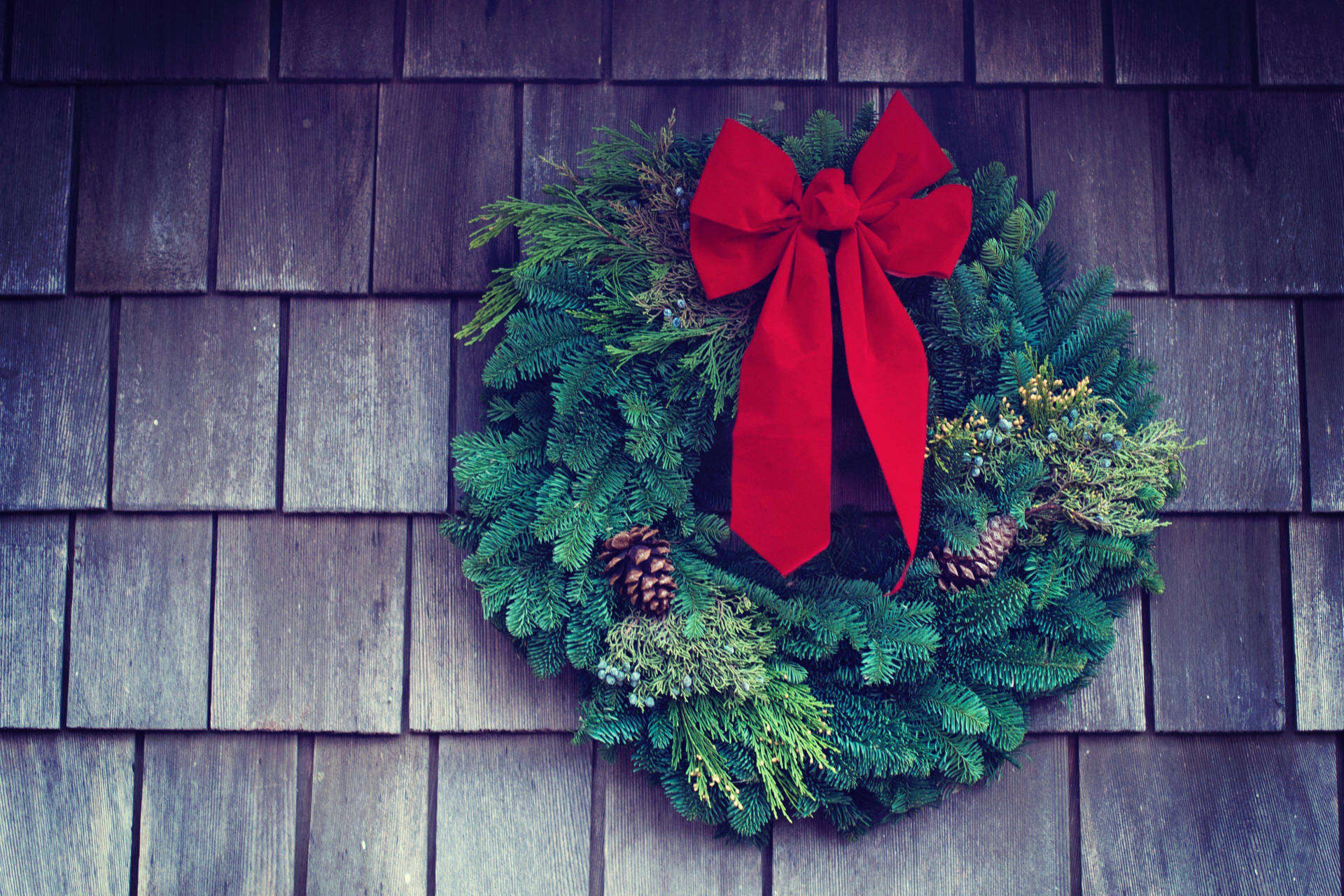 Minimalist Christmas Wreath Background