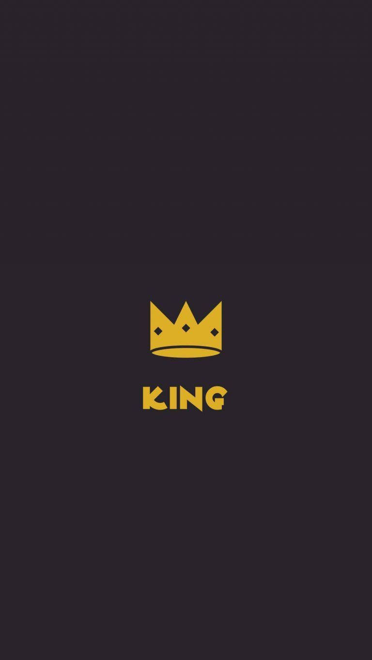 Minimalist Crown King Iphone