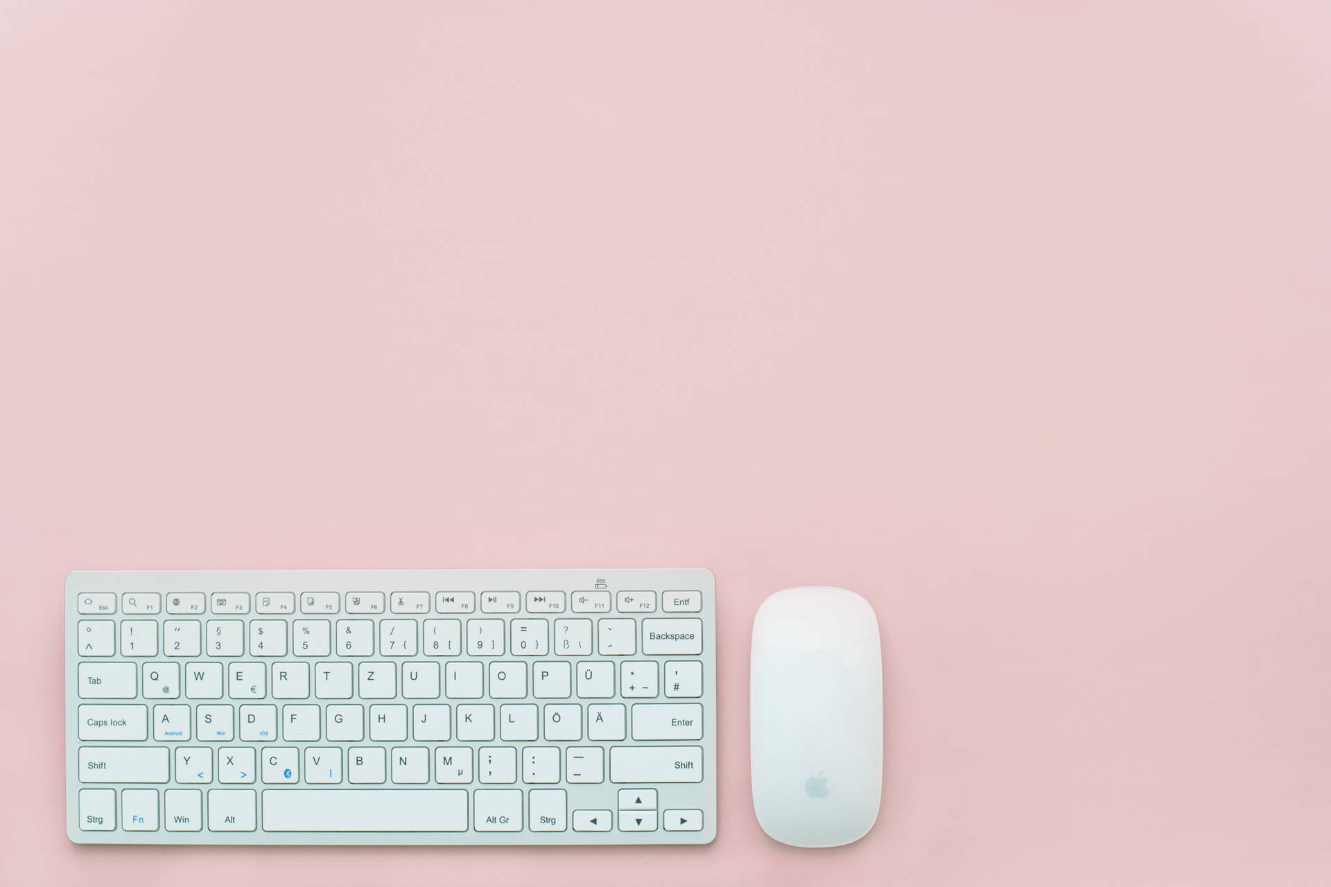 Minimalist Desk With Pastel Colors