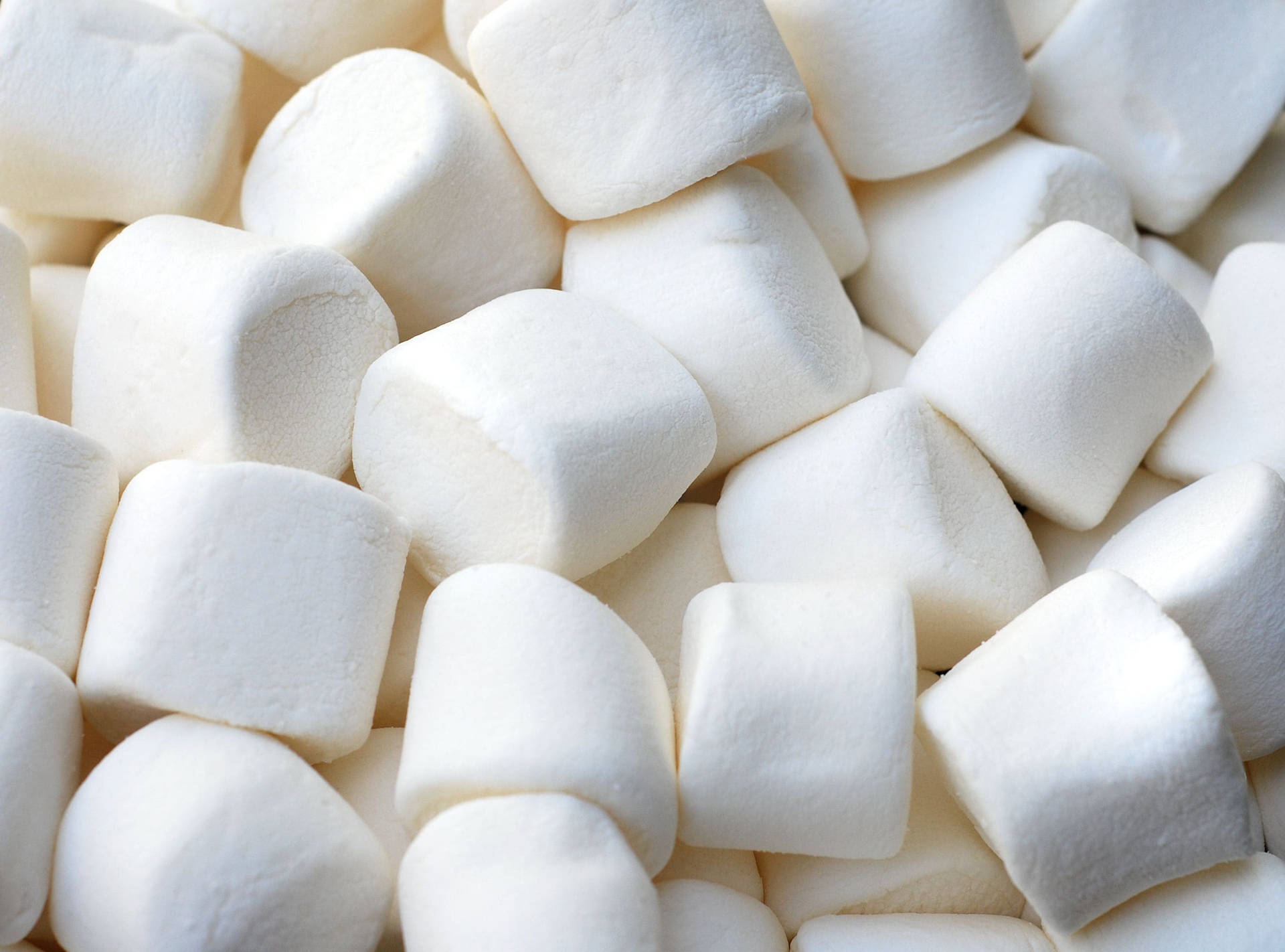 Minimalist Fluffy White Marshmallows