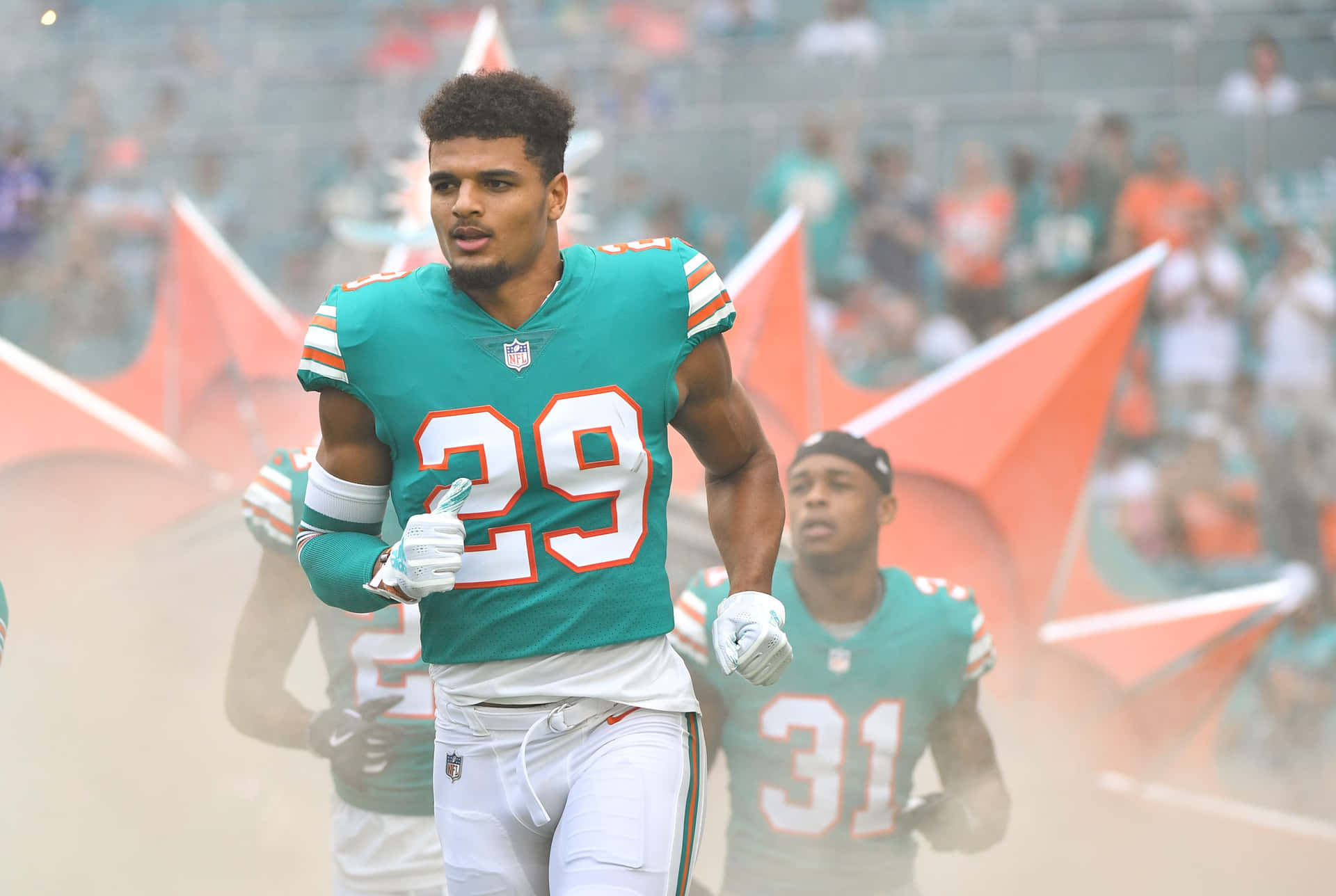 Minkah Fitzpatrick Miami Dolphins Without Helmet Background