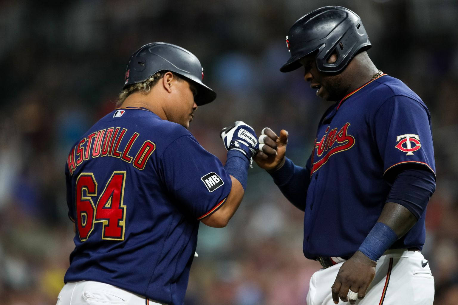 Minnesota Twins Fist Bump Background