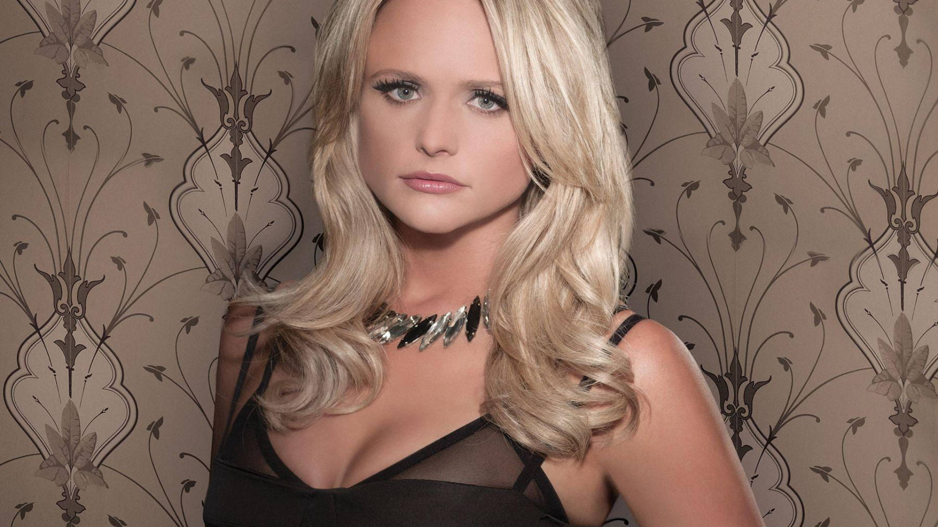 Miranda Lambert In Black Dress Background