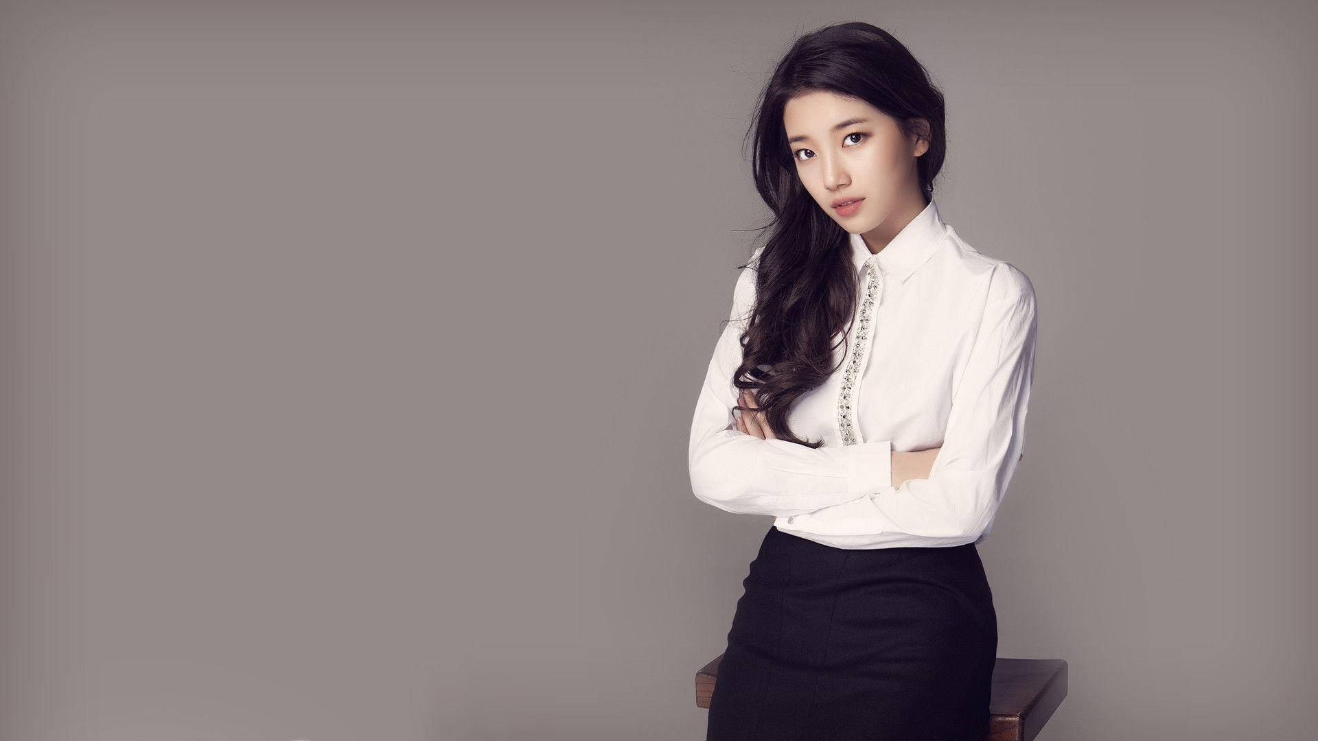 Miss A Member Bae Suzy Background