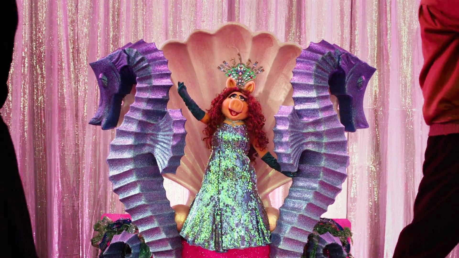 Miss Piggy Making A Glamorous Entrance In Muppets Most Wanted Background