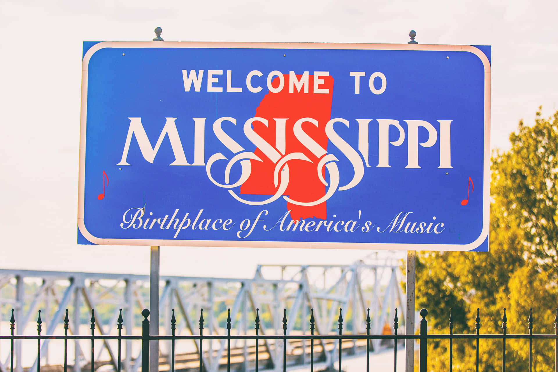 Mississippi State Welcome Signage