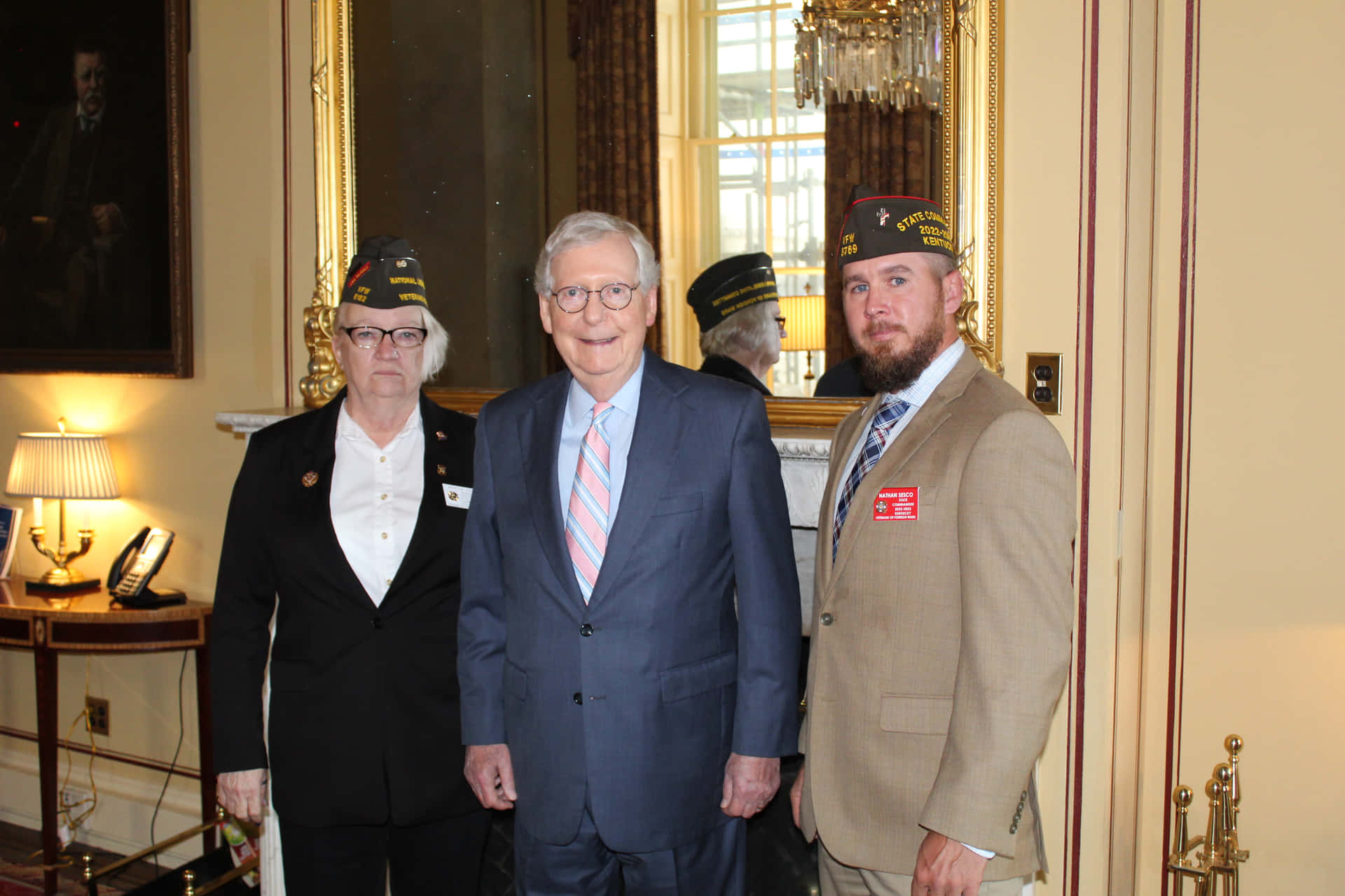 Mitch Mcconnell With Veterans Background