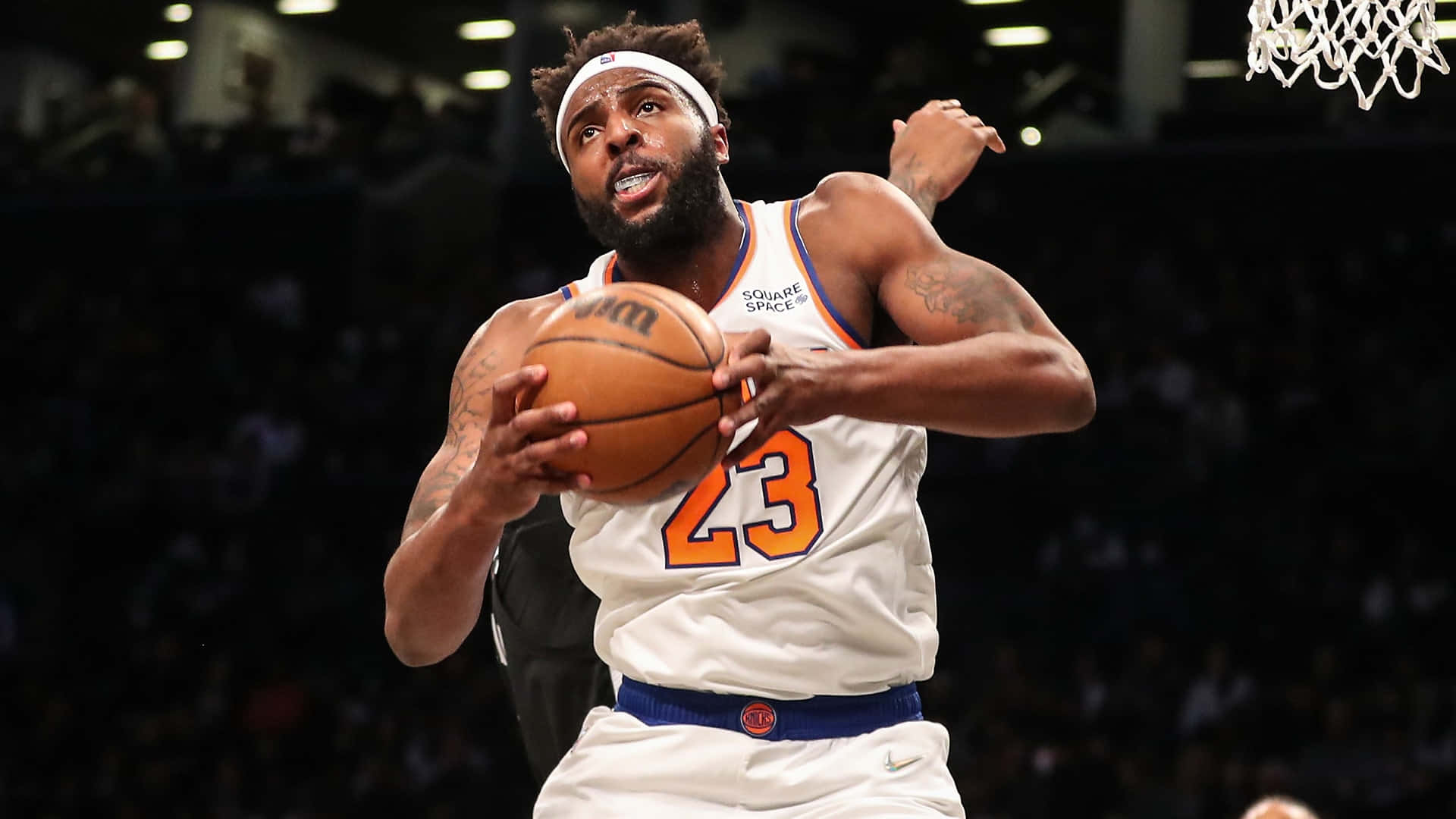 Mitchell Robinson Rebounding Basketball Center Background