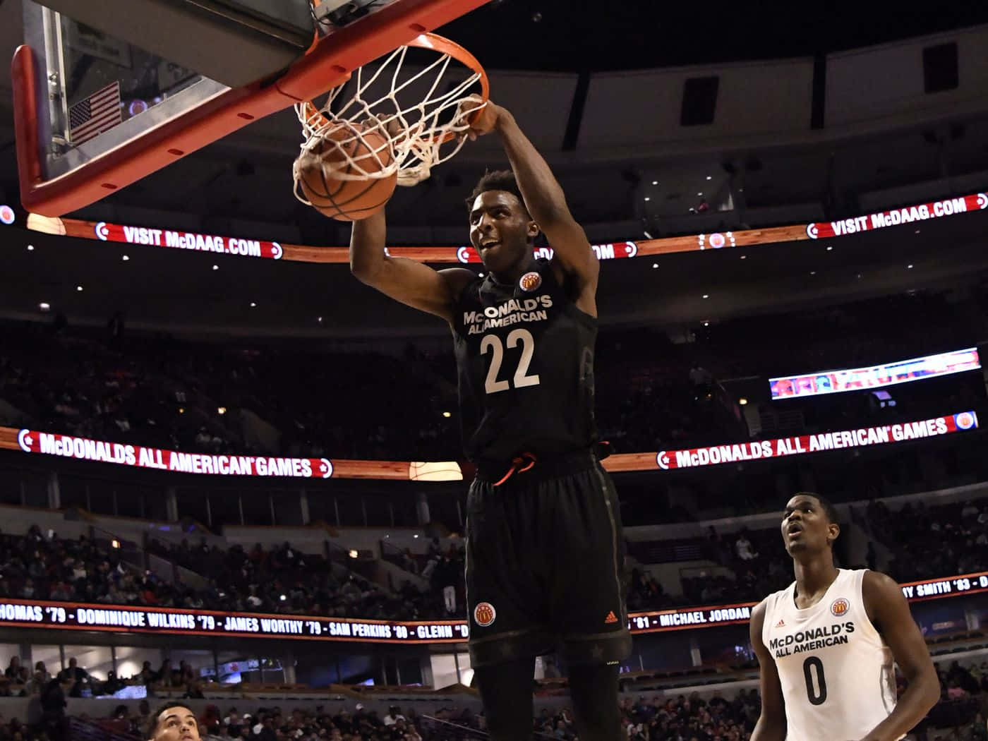 Mitchell Robinson's Iconic Slam Dunk Moment At Mcdonald's All American Games Background