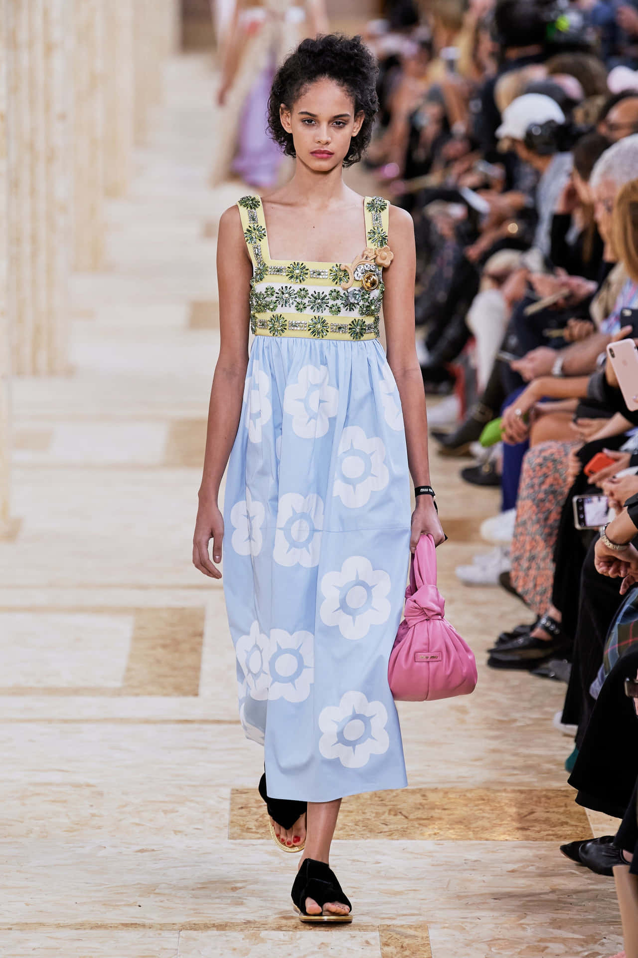 Miu Miu Spring Summer 2020 Look Background