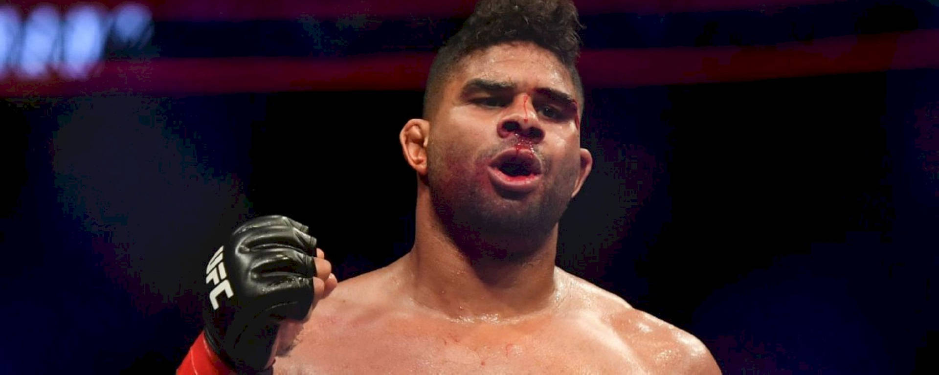 Mma Fighter Alistair Overeem Mouth Open Background