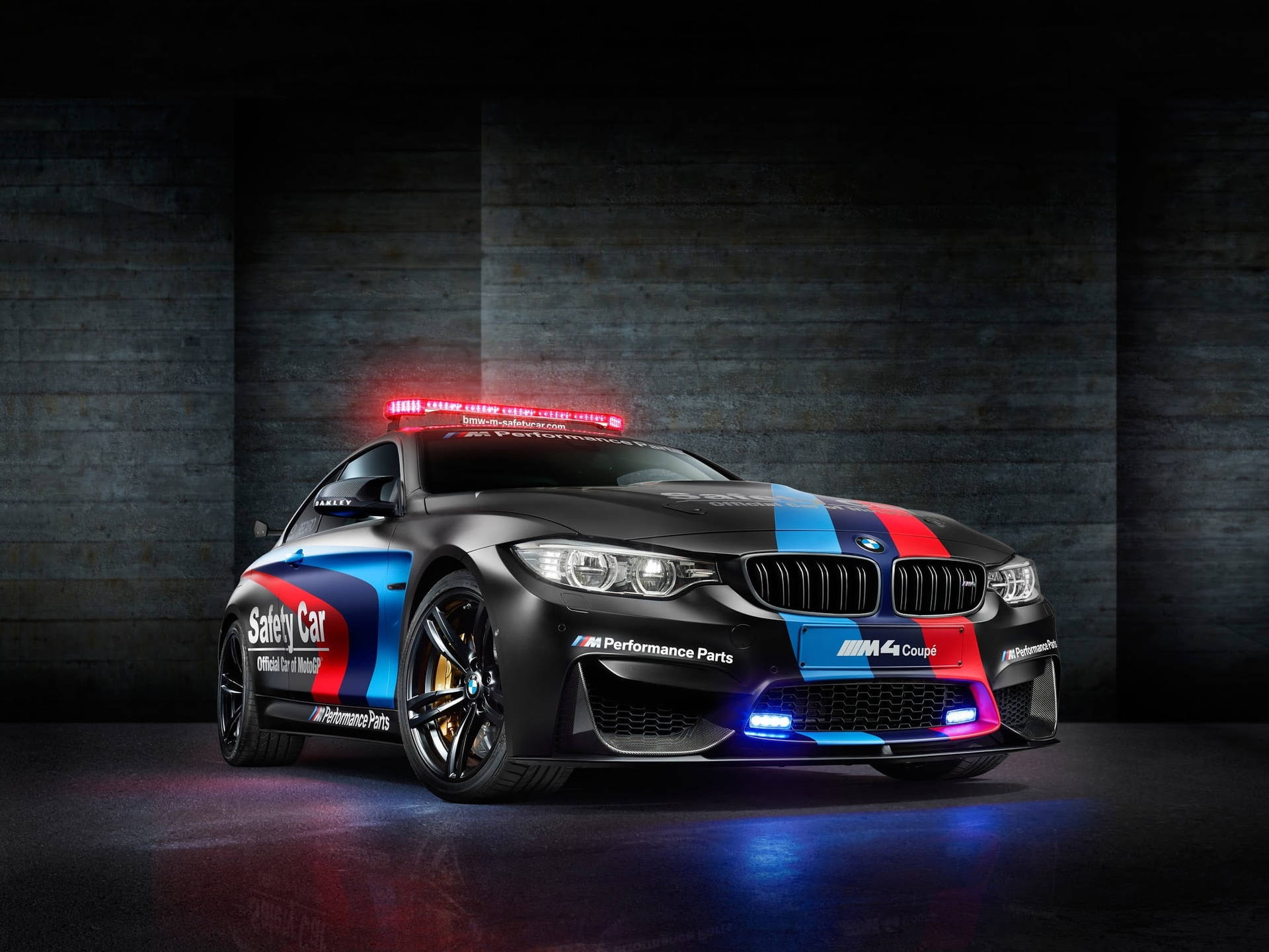 Modified Safety Car Bmw Laptop