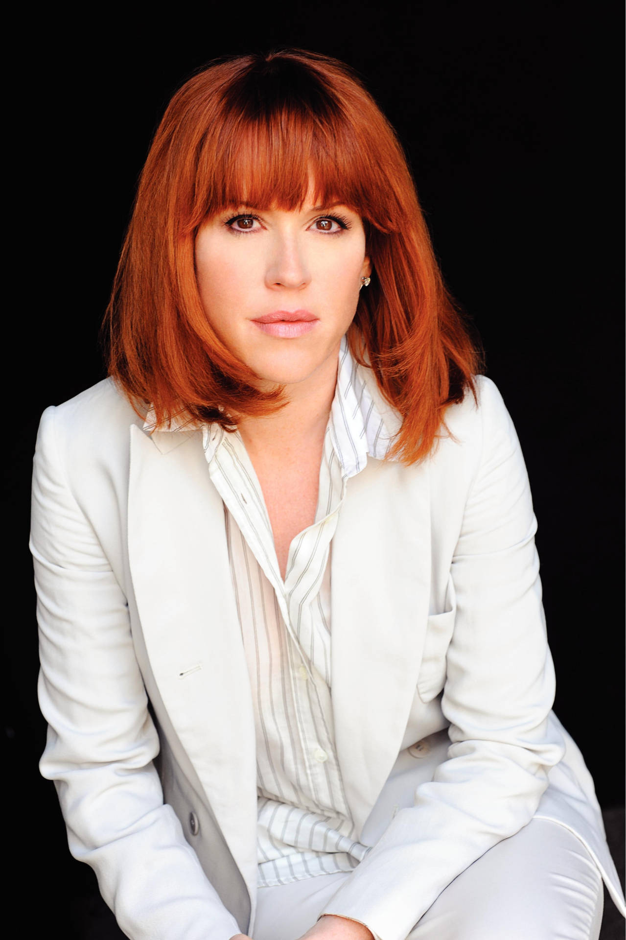 Molly Ringwald White Outfit Style Background