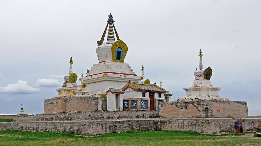 Mongolias Erdene Zuu Monastery Background