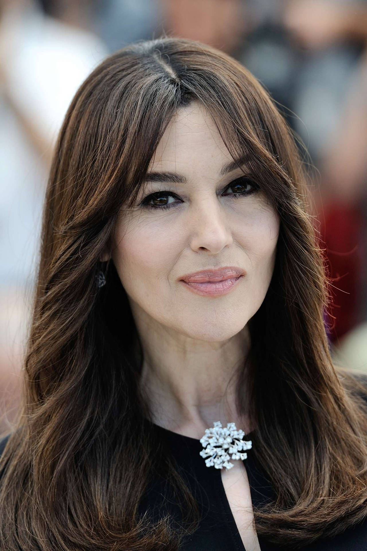 Monica Bellucci Mission Cleopatra Premiere Night Background