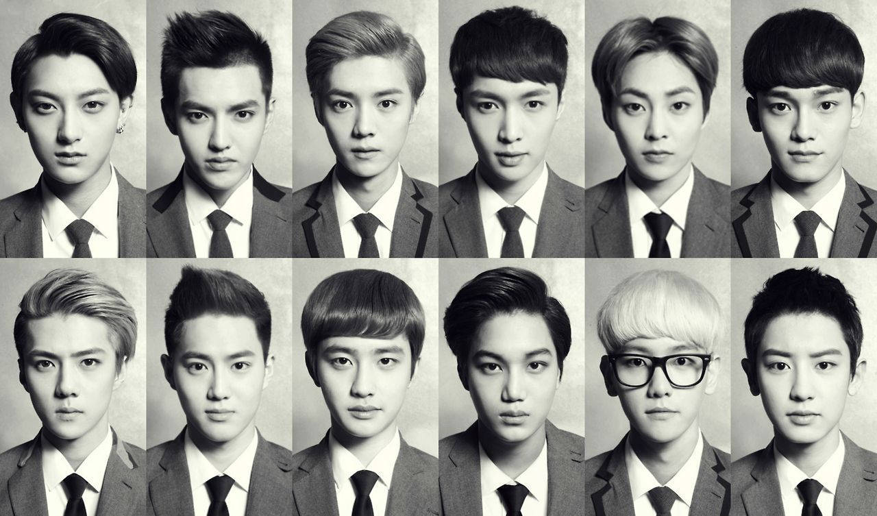 Monochrome Abstract Grid On Exo Desktop Background