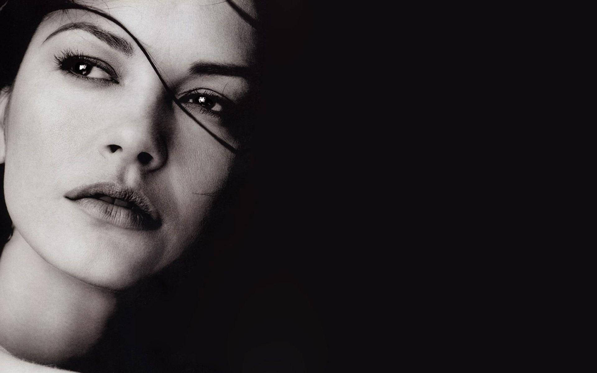 Monochrome Catherine Zeta-jones Background