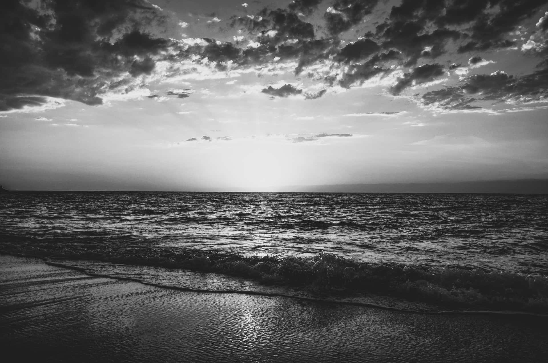 Monochrome_ Sunset_ Ocean_ View