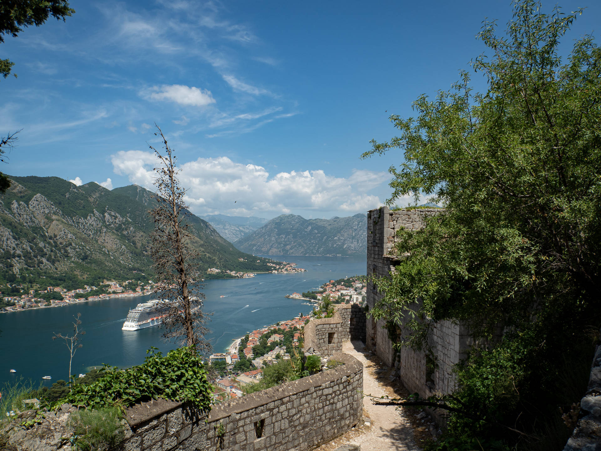 Montenegro Kotor Fortress Background