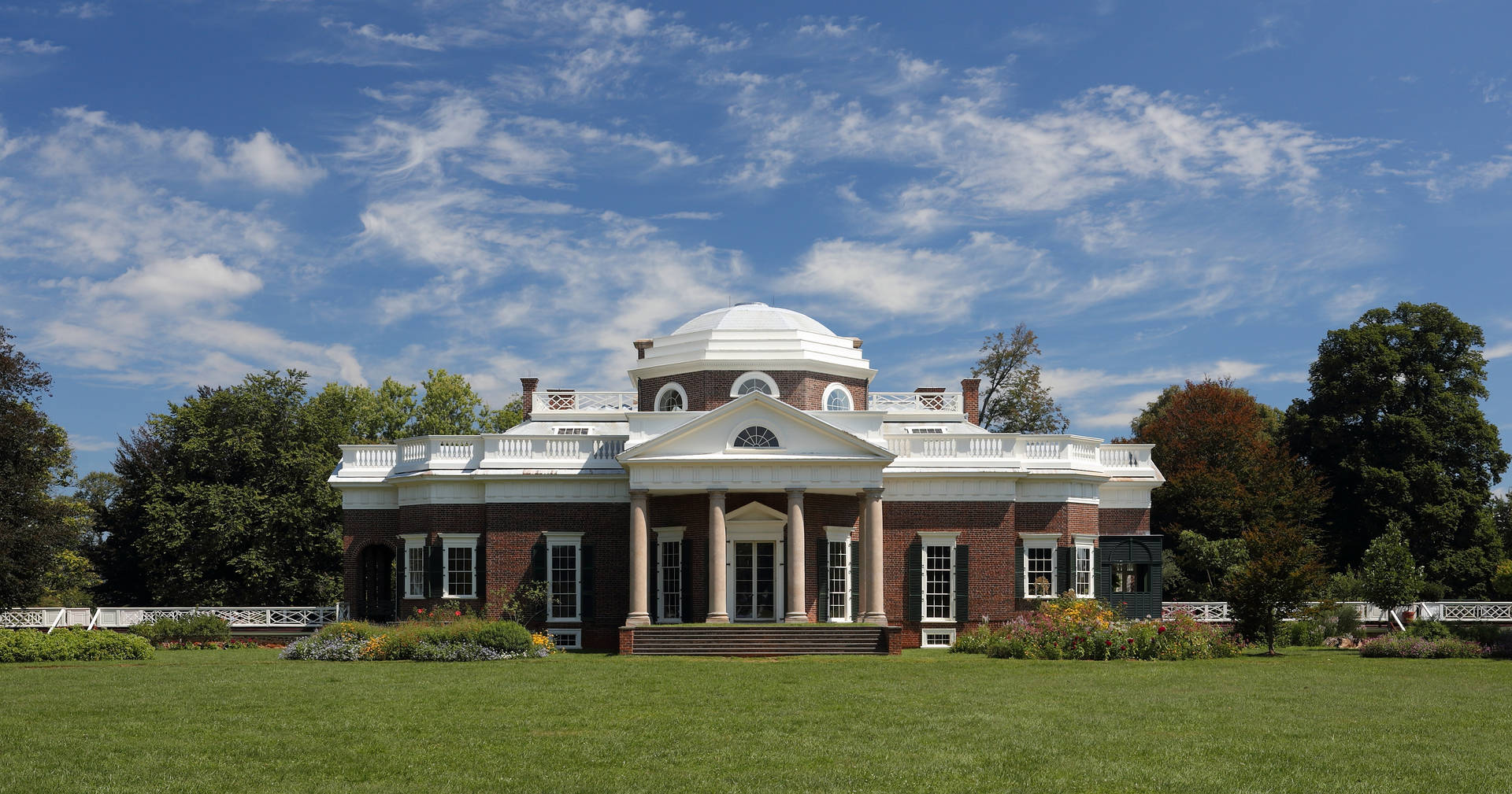 Monticello Front And Fence