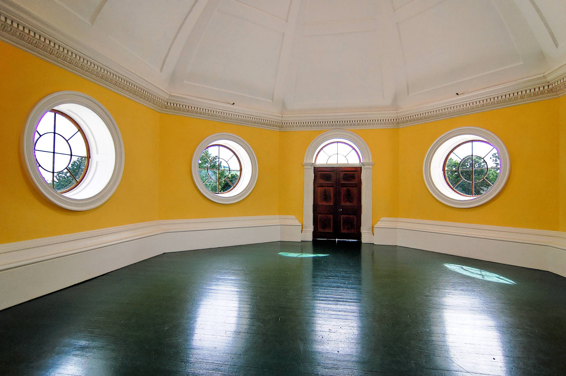 Monticello Oval Dome