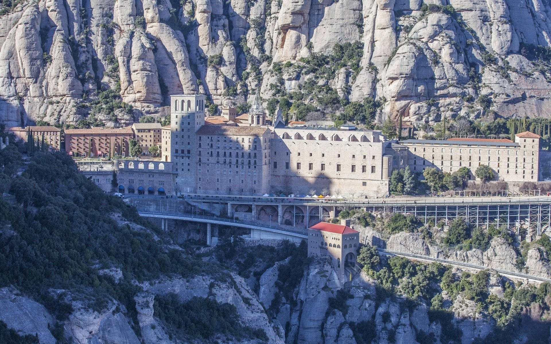 Montserrat All-white Background