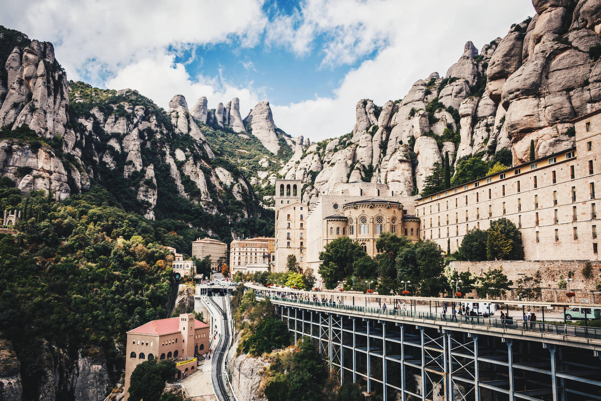 Montserrat Bridge Background