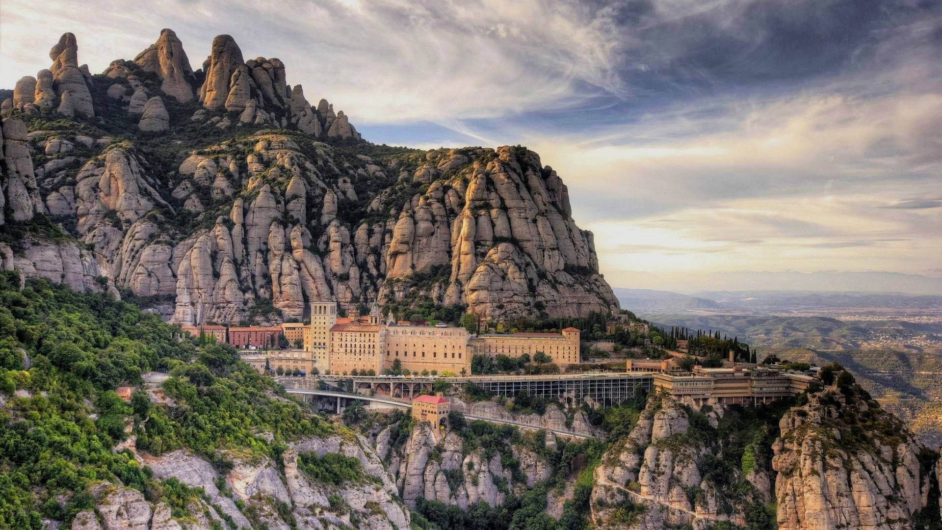 Montserrat Horizon Clouds Background