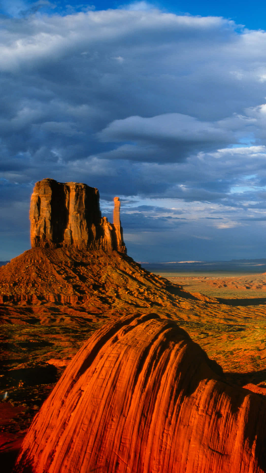 Monument Valley Navajo Tribal Park East Mitten Background
