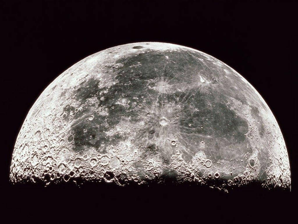 Moon 1024 X 768