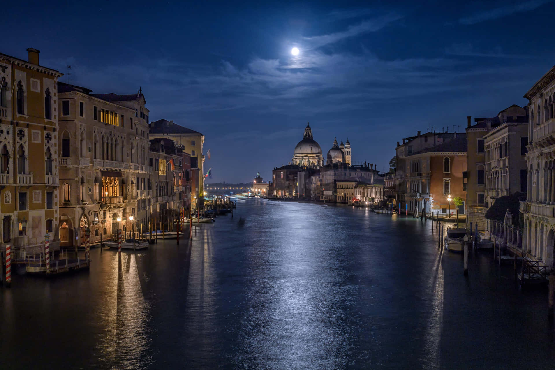 Moonlit_ Grand_ Canal_ Venice Background