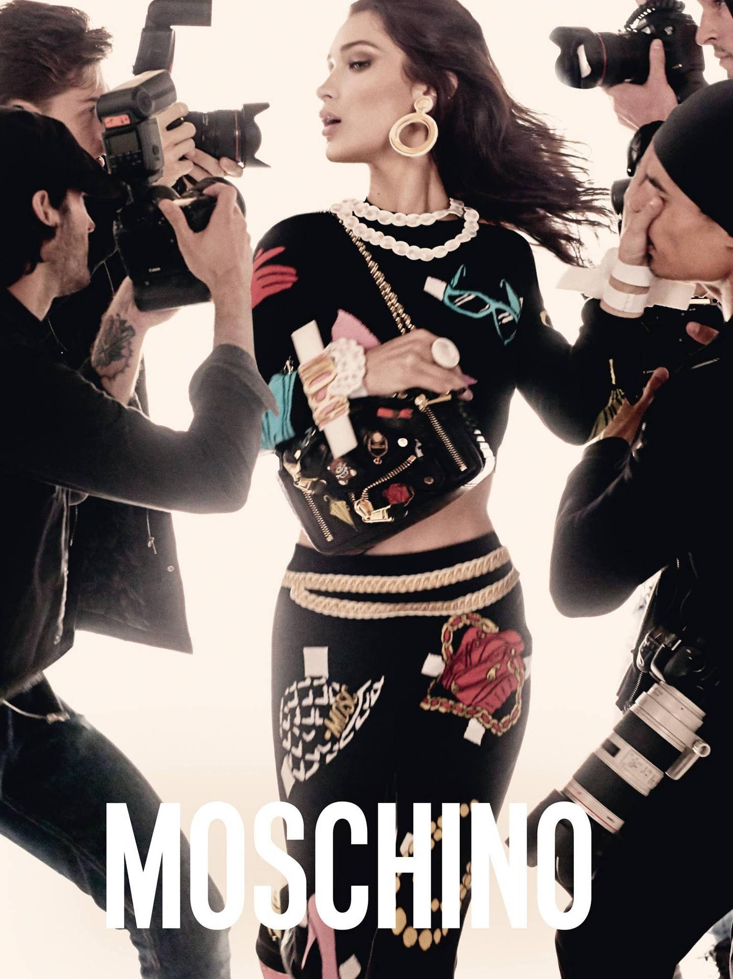 Moschino Paparazzi Background