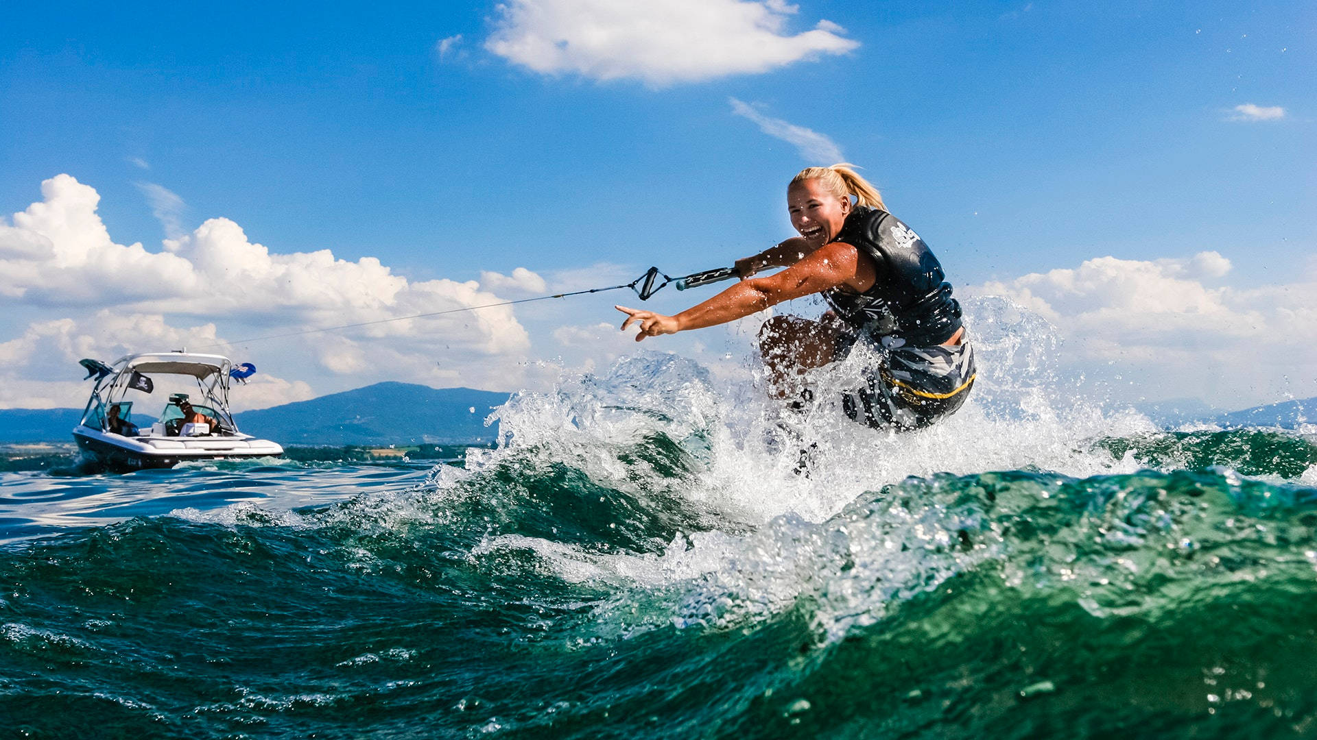 Motorboat Cable Wakeboarding