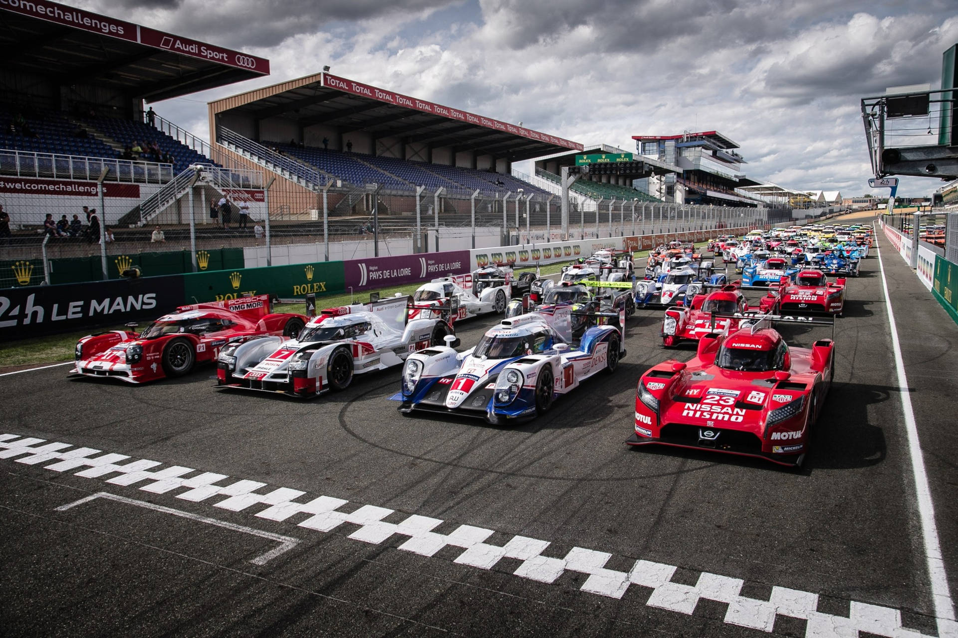 Motorsport Le Mans 24 Hours 2015 Background