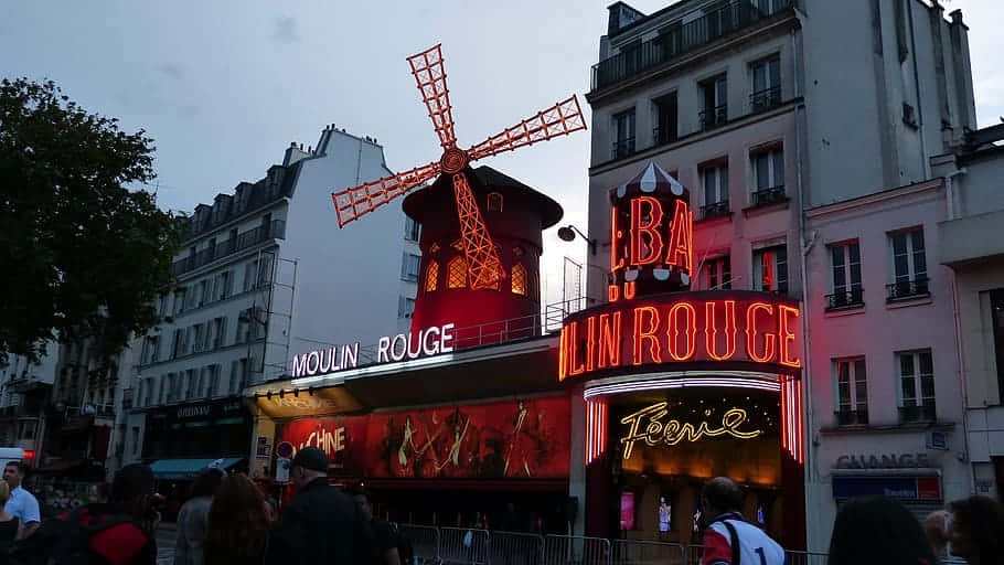 Moulin Rouge Paris Dusk