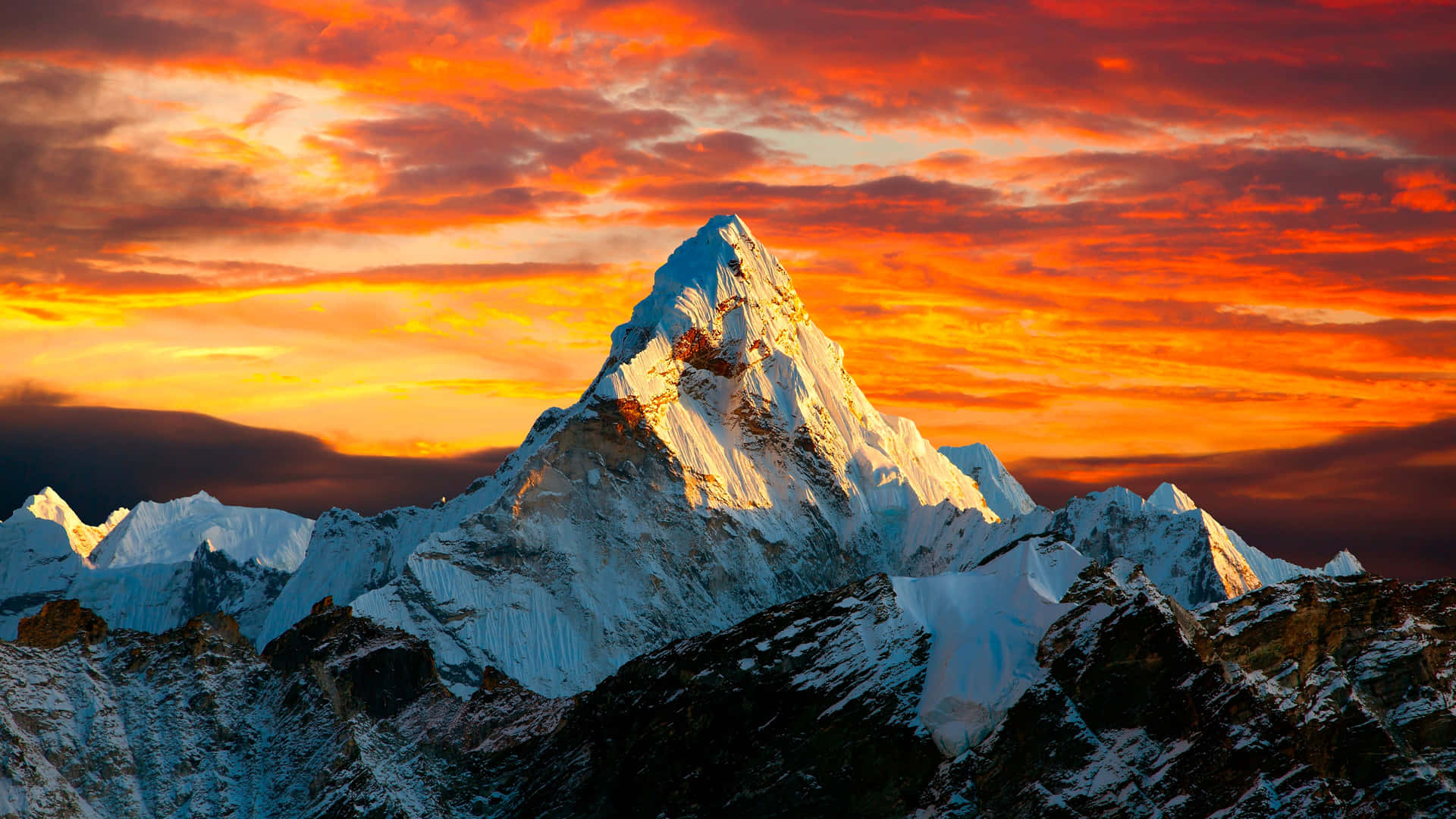 Mount Everest Himalayas Mountain Landscape Background