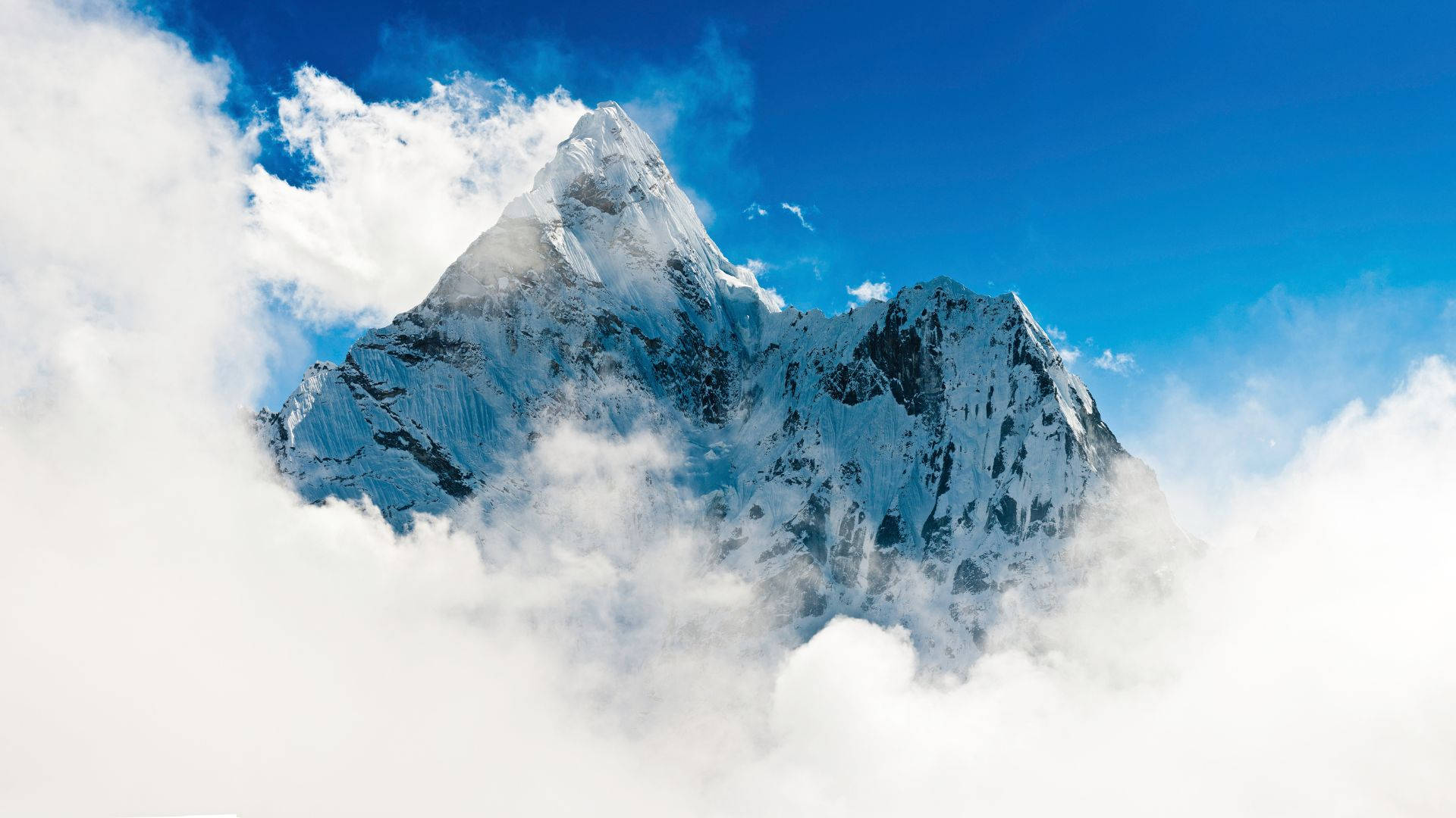 Mount Everest Mountain Slope Background