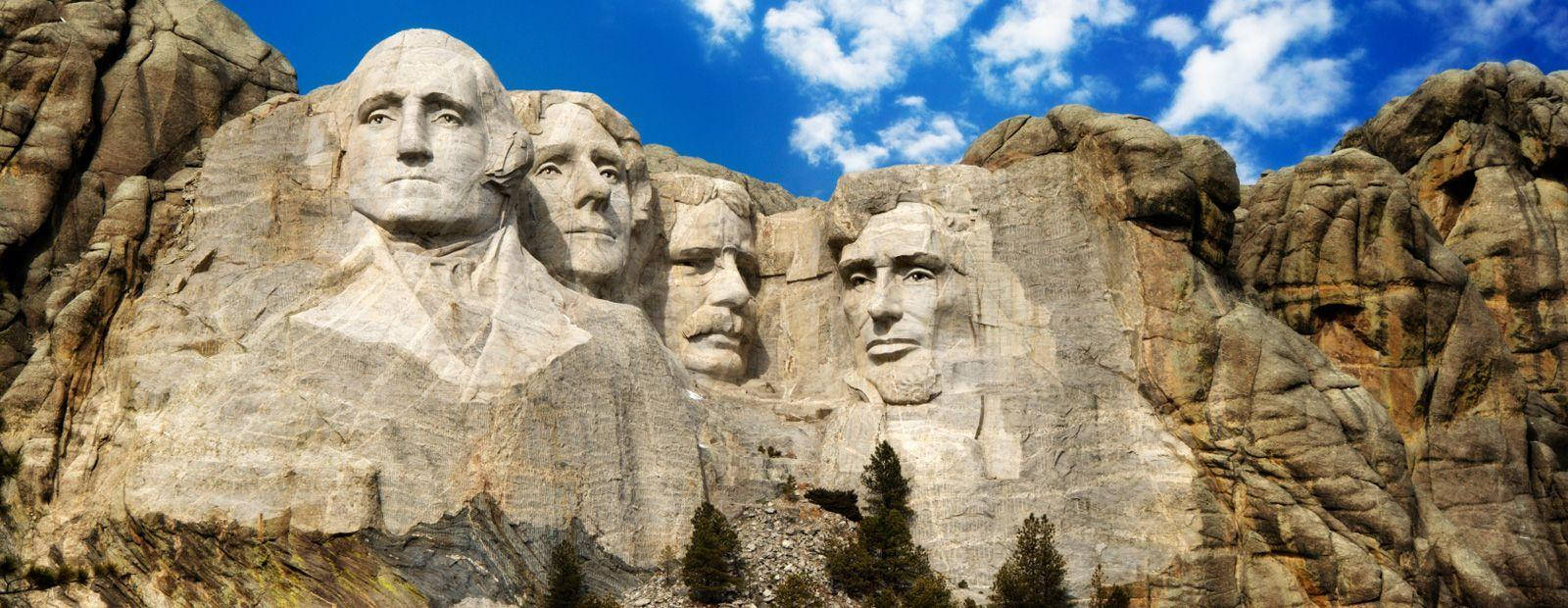 Mount Rushmore Full Landscape View Background