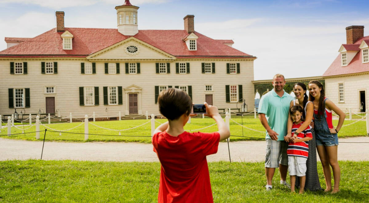 Mount Vernon Family Picture